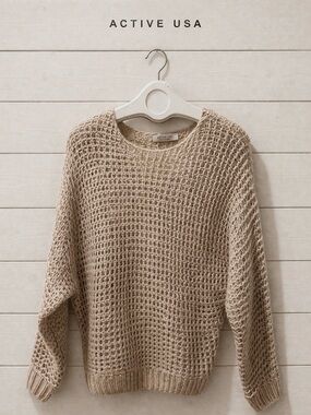 NWOT Chunky Knit Beige Sweater - Active USA (S)